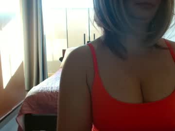 hot_wiffe